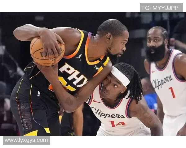 快船4连败，西部倒数第三！哈登13分13助，布克21+10+9，格林伤退