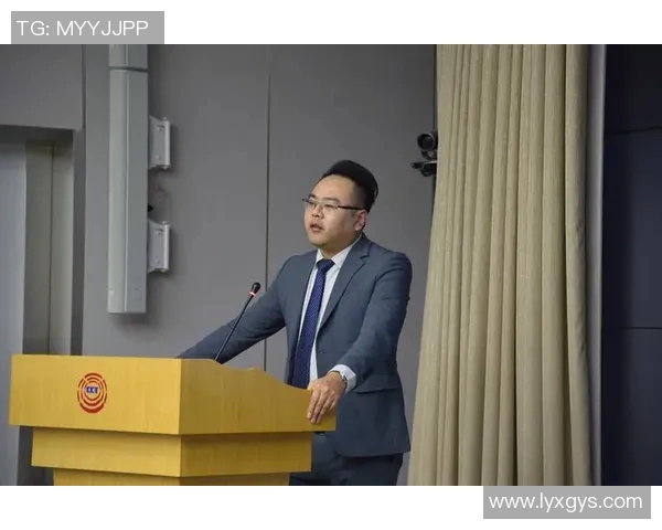 重庆滑板队转型之路:得失与挑战的深度剖析 重庆滑板队转型之路:得失与挑战的深度剖析